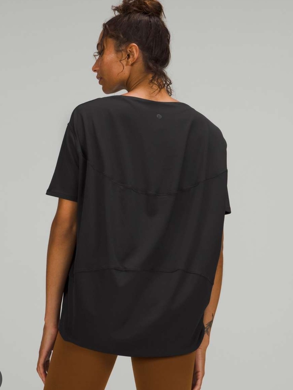 LULULEMON Back IN Action Tee
